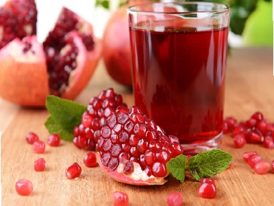 Indian Fresh Pomegranate for hotels restaurants and commercial buyers